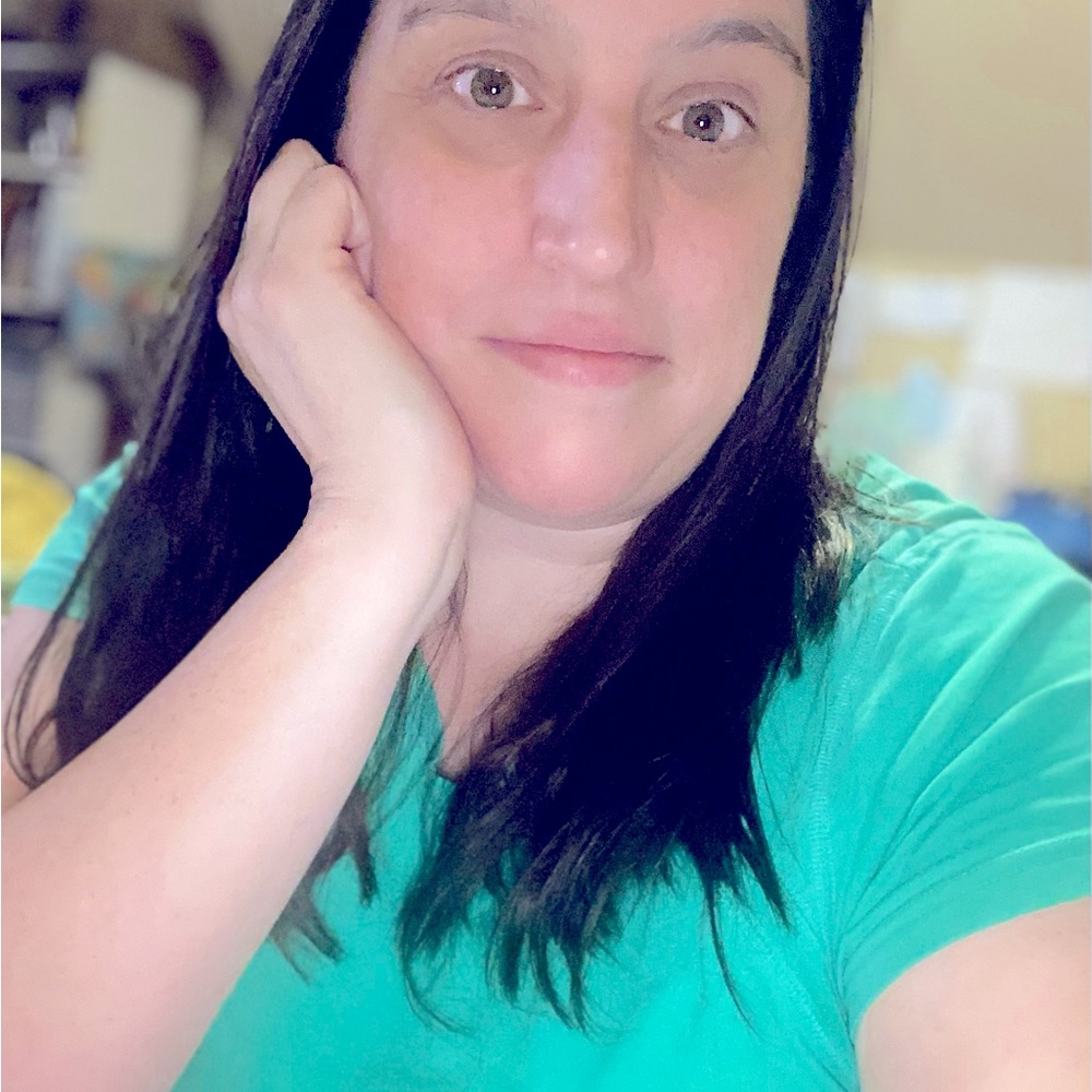 Meet your Posher, Lorna